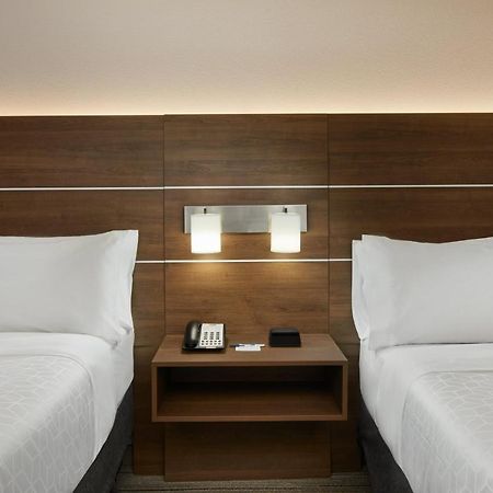 Holiday Inn Express Hotel & Suites Pensacola-West Navy Base By Ihg Beach Haven Buitenkant foto