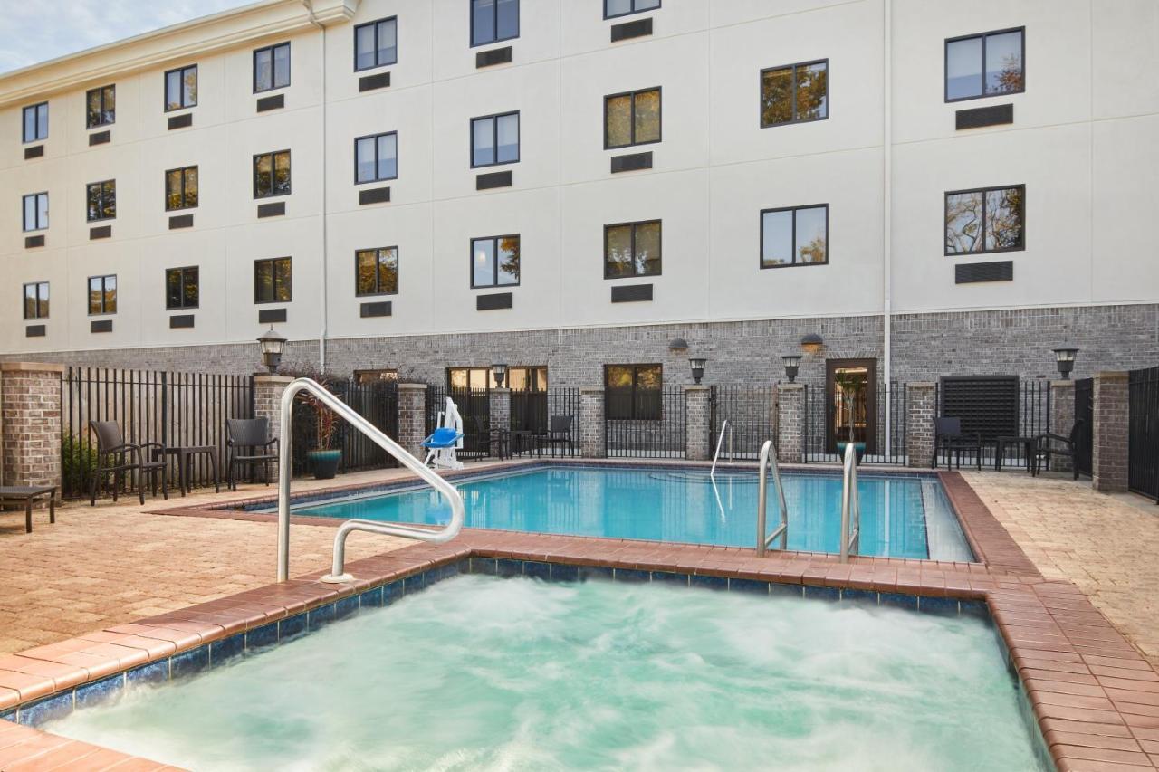 Holiday Inn Express Hotel & Suites Pensacola-West Navy Base By Ihg Beach Haven Buitenkant foto