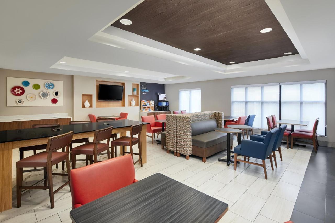 Holiday Inn Express Hotel & Suites Pensacola-West Navy Base By Ihg Beach Haven Buitenkant foto