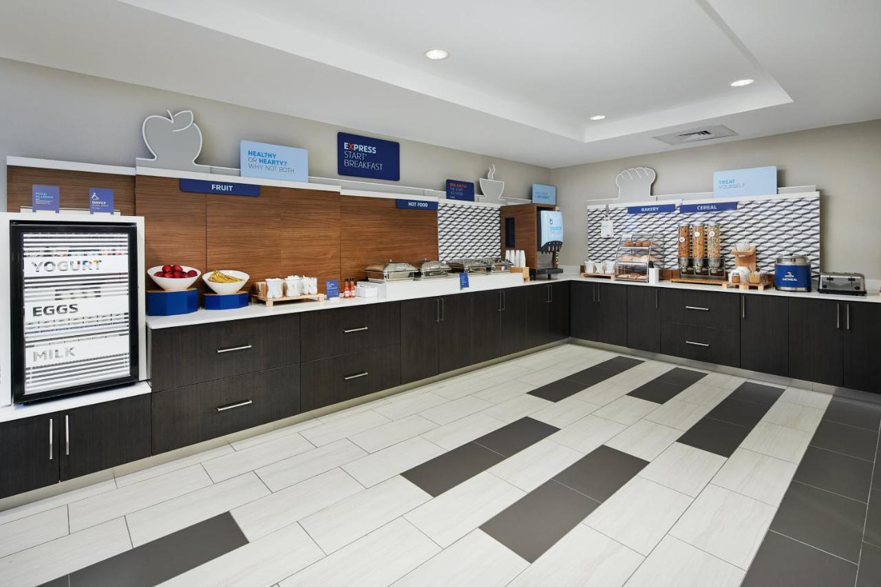 Holiday Inn Express Hotel & Suites Pensacola-West Navy Base By Ihg Beach Haven Buitenkant foto