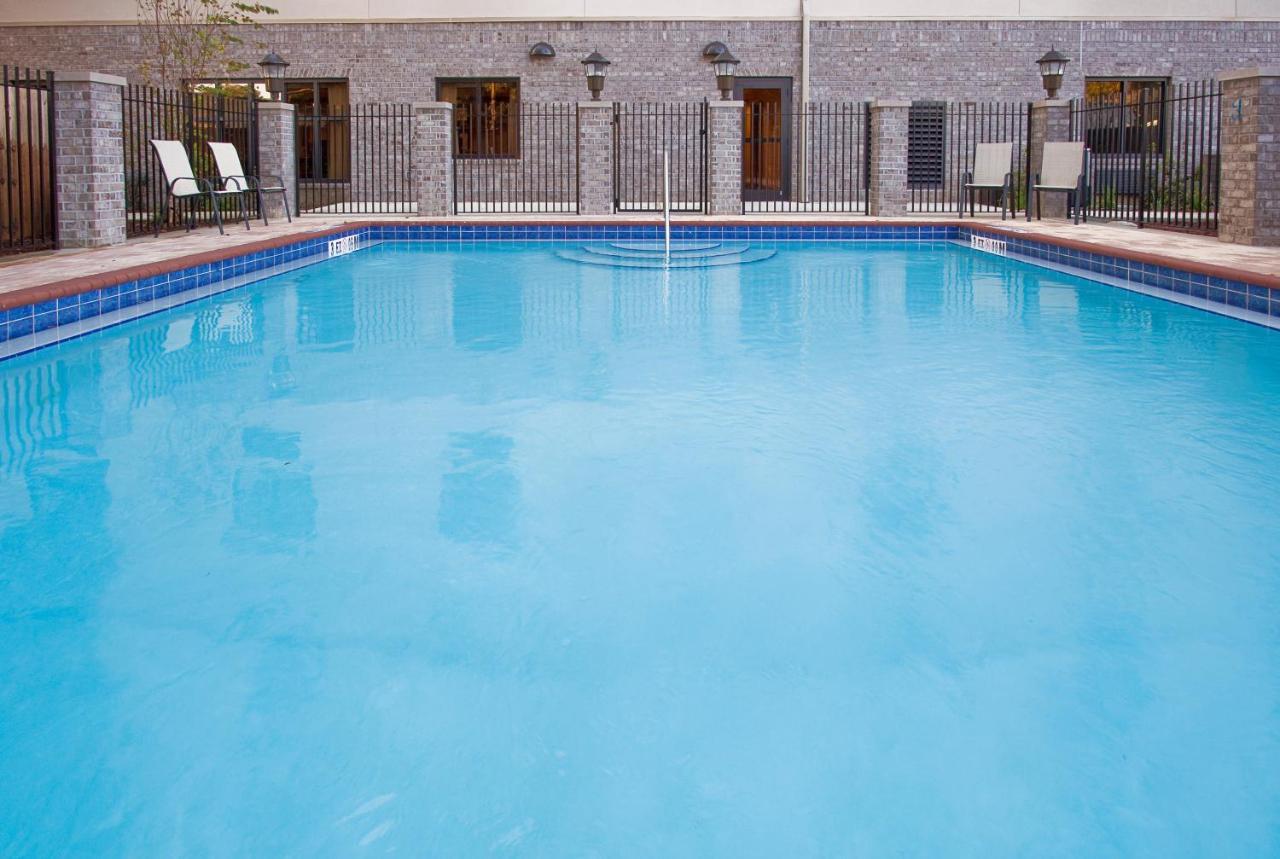 Holiday Inn Express Hotel & Suites Pensacola-West Navy Base By Ihg Beach Haven Buitenkant foto