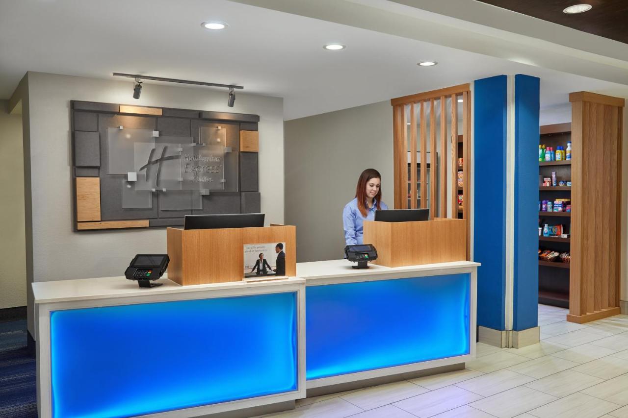 Holiday Inn Express Hotel & Suites Pensacola-West Navy Base By Ihg Beach Haven Buitenkant foto