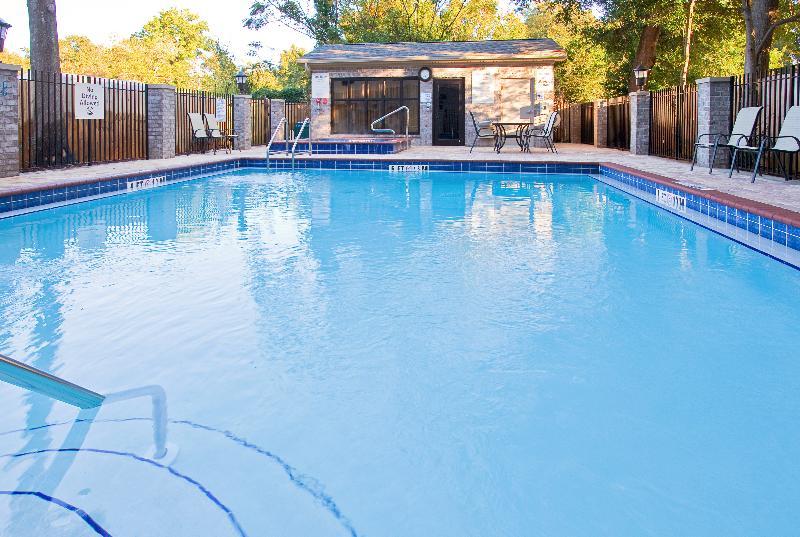 Holiday Inn Express Hotel & Suites Pensacola-West Navy Base By Ihg Beach Haven Buitenkant foto
